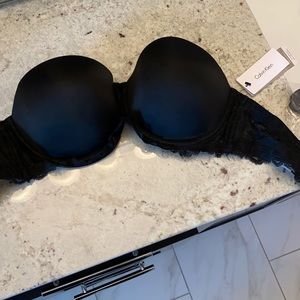 Calvin Klein convertible strapless bra 34D